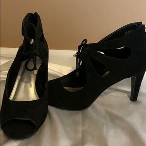 Black heels